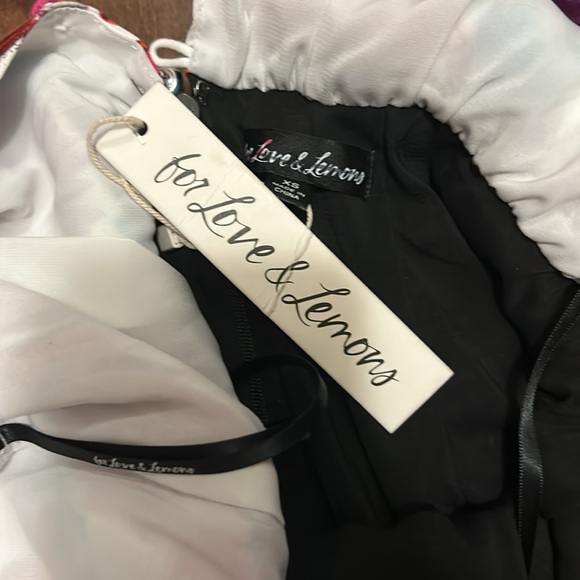 For Love & lemons pattern floral body on dress vneck summer flattering XS - Picture 4 of 7